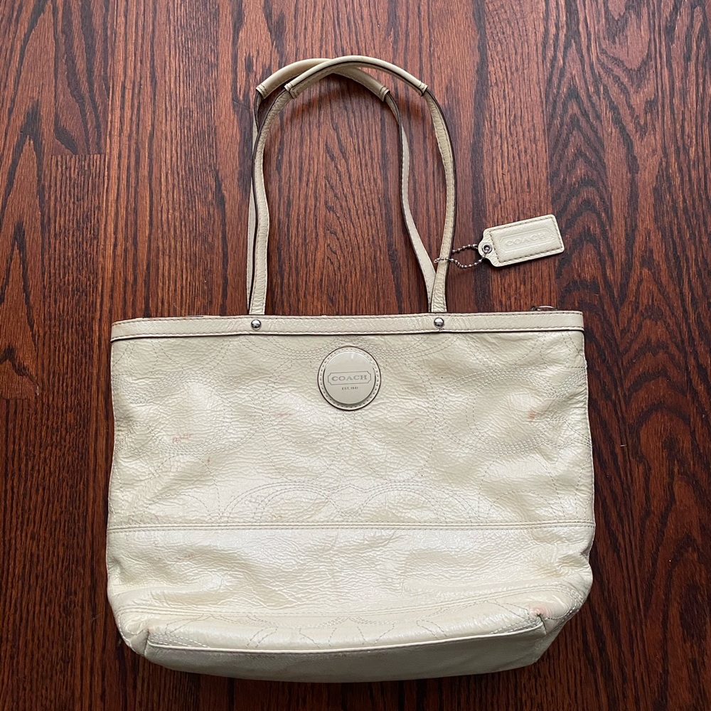 Coach cream patent leather tote bag